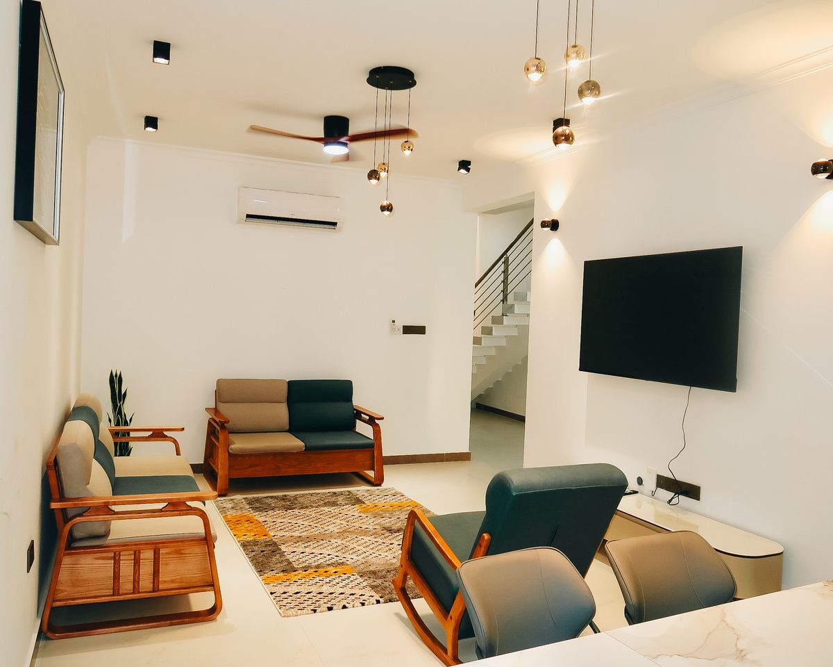 Grand Oasis Living Area